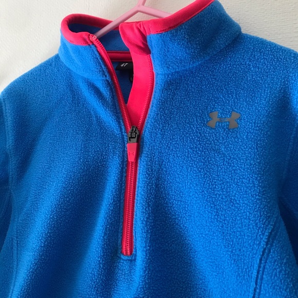 SOLD! 🥳 {4T,  Under Armour} fleece pullover - Picture 2 of 4